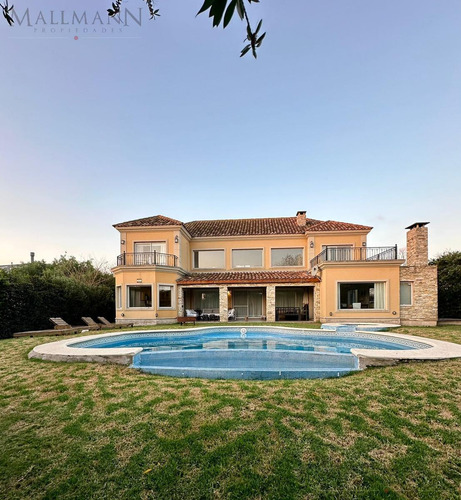 Venta Casa 6 Dormitorios En Estancias Del Pilar
