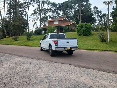 Ford F-150 LARIAT