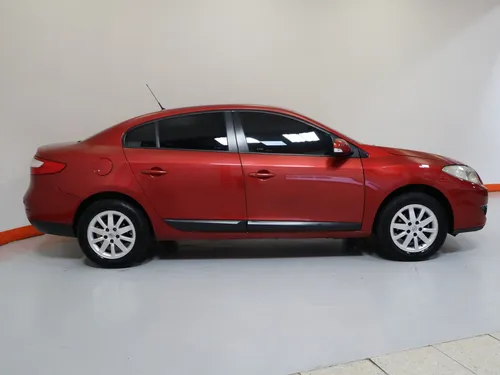 Renault Fluence CONFORT 1.6 MT