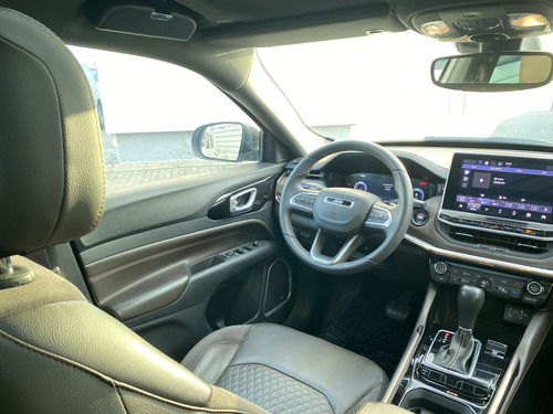 Jeep Commander 2023