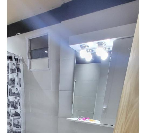 Casa En Venta - 5 Dormitorios 2 Baños - 180mts2 - Rafael Castillo