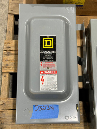 New Square D D323n 100 Amp 240v Fusible 3ph Type 1 Safet Aab