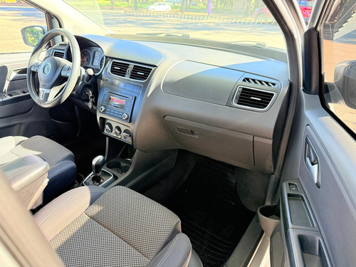 Volkswagen Suran 1.6 Imotion Highline 11c
