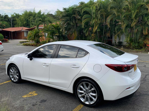Mazda 3 Gran Tourin