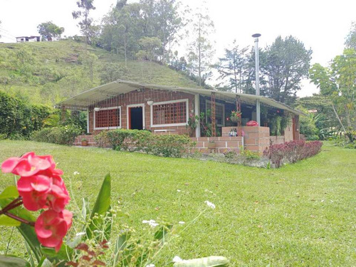 Linda Casa Finca De Primer Nivel En Venta En Chaparral Guarne