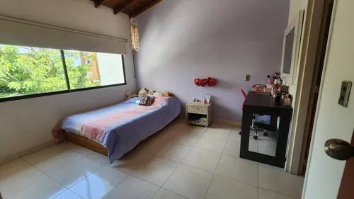 Casa En Venta En Poblado-los Gonzáles. Cod V12074