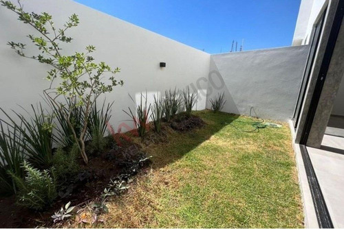 Casa En Venta Fracc Punto Sur Este Residencial