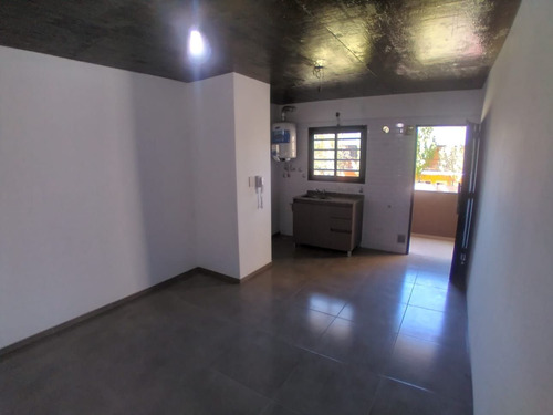Departamento En Alquiler En Los Polvorines
