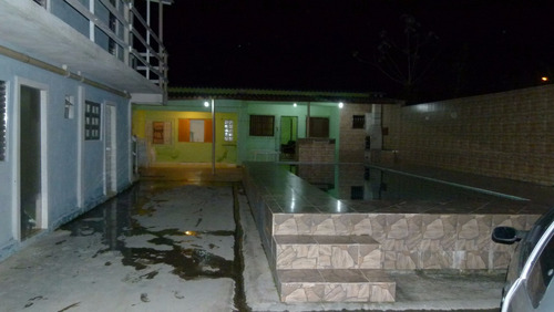 Imagem 9 de 13 de Vendo Pousada Casa Com Piscina Praia Itanhaem