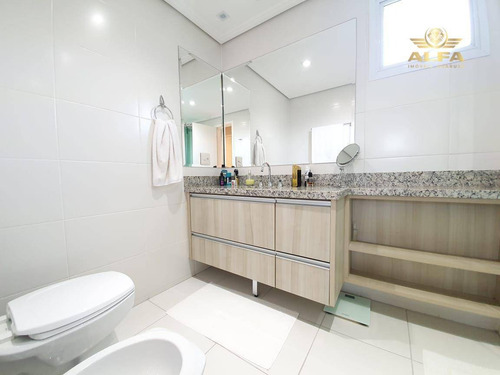 Imagem 16 de 30 de Apartamento De Frente Para O Mar Na Praia Da Enseada Com 4 Dormitórios, Varanda Gourmet, Prédio Com Lazer E 3 Vagas, Guarujá. - Ap1499