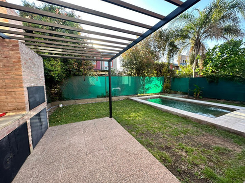 Casa En Venta Town House, Valle Escondido