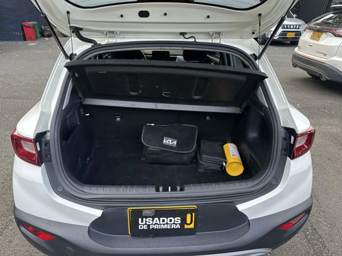 Kia Stonic Zenith Mt 1000cc T 6ab Abs