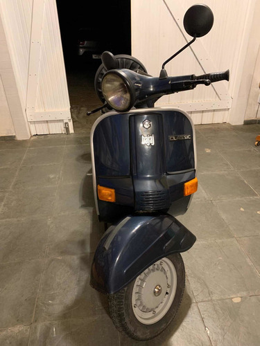 Imagem 3 de 4 de Bajaj Classic