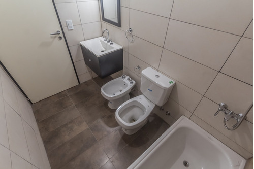 Monoambiente . Venta . Apto Crédito. Balcón . Saavedra .