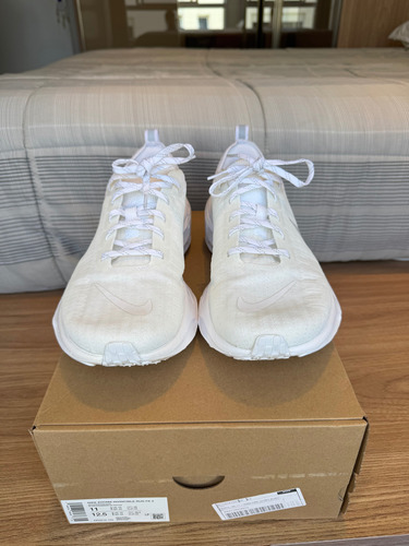 Tênis Nike Invencible Run 3