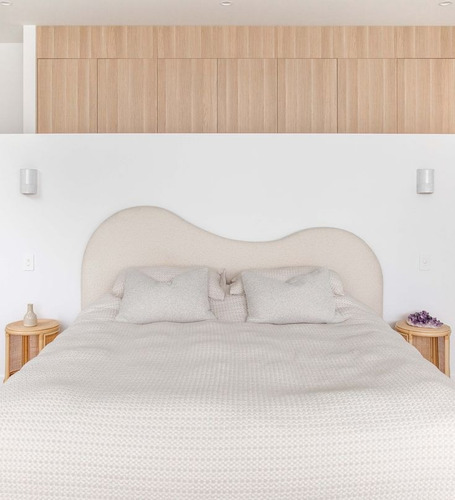 Respaldo De Cama King Size 2 Metros Curvo Tela Boucle, Blanco