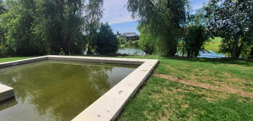 Imagen 9 de 26 de Hermosa Casa Al Agua El Canton