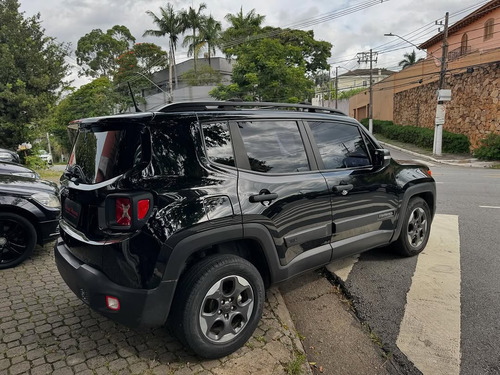 Jeep Renegade 1.8 Flex Aut. 5p