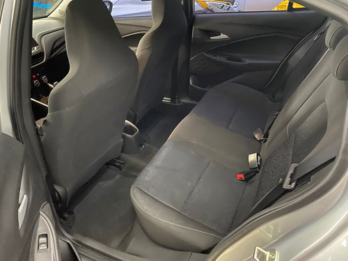 Chevrolet Onix plus 1.0 Lt Turbo 4p