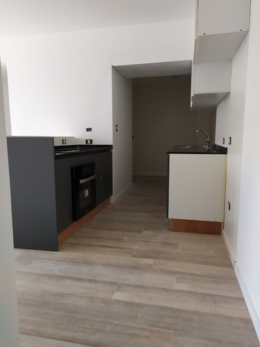 Imagen 2 de 14 de Departamento Parque Patricios 2 Ambientes A Estrenar