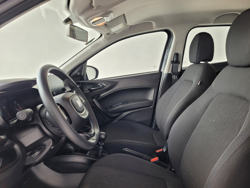 Fiat Cronos 1.3 Drive Flex 4p