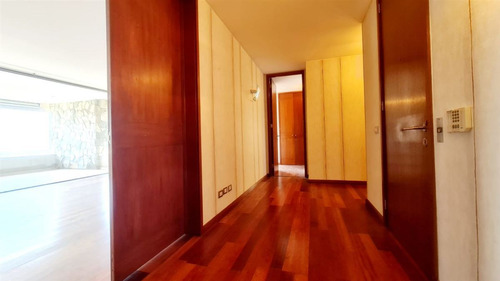 Departamento 4 Dormitorios En Arriendo En Vitacura