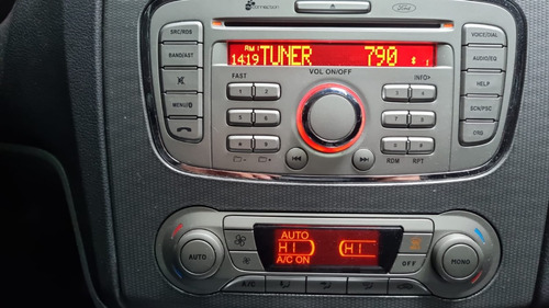 Ford Focus 2 2.0 Ghia At