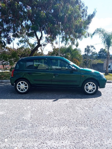 Imagem 2 de 6 de Renault Clio 2002 1.0 16v Rn 5p