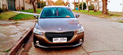 Peugeot 301 1.6 Allure