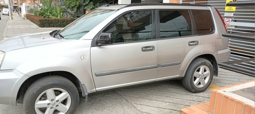 Nissan X-Trail 2.5 S Basica