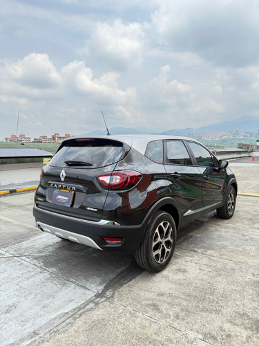 Renault Captur 2.0 Bose Automática