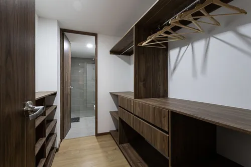 Apartamento En Venta En El Poblado. Cod V16678