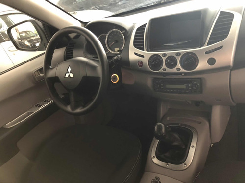 Mitsubishi L200 2.4 Triton Hls Cab. Dupla Flex 4p 2013