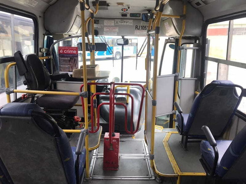 Imagem 8 de 10 de Marcopolo Vialle 2010 Mb Of 1722 42 Lug R$ 75 Mil