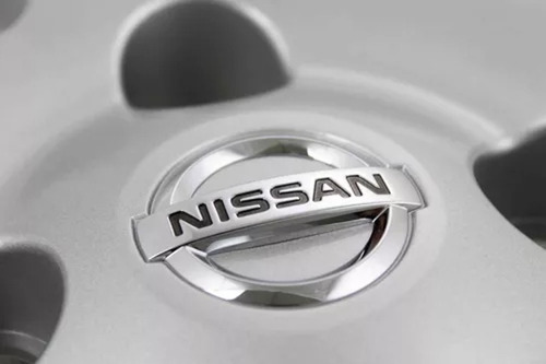 1 Tapon De Rin Nissan Modelo 2006-2010 Plateado