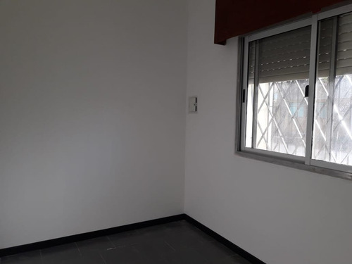 Imagen 9 de 14 de Casa 4 Ambientes /sola En Lote De 10 X 30 | Santa Teresita