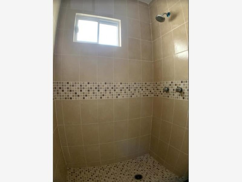 Imagen 8 de 12 de Casa Sola En Renta Privada Loire, Al Sur De Pachuca. 2 Niveles. Bien Ubicada.