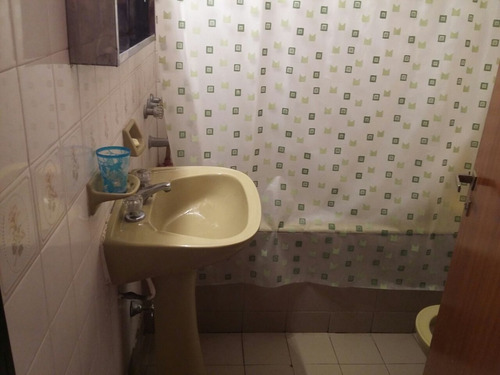 Imagen 8 de 8 de Departamento 2 Ambientes Y Medio Zona Plaza Colón Con Balcón