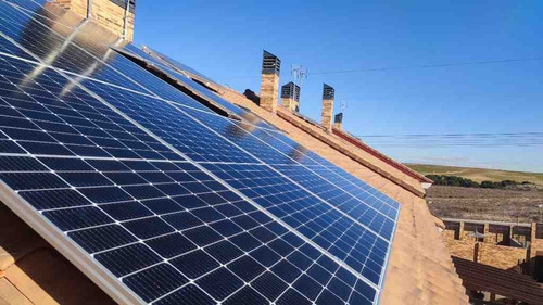 Instalación Paneles Solares. Proyectos Energías Renovables