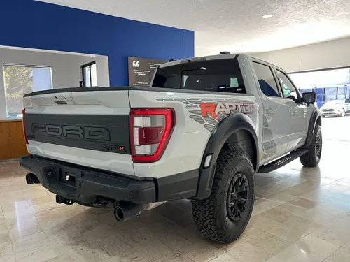 Ford Lobo Raptor R