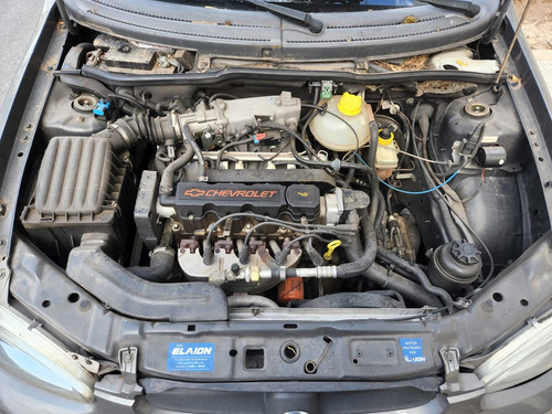 Chevrolet Corsa Classic 1.6 Gl Aa Dh