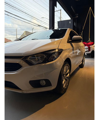Chevrolet Onix 1.4 MPFI LT 8V FLEX 4P AUTOMÁTICO