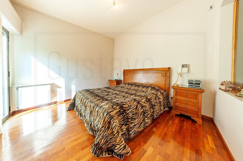 Imagen 13 de 30 de Venta / Casa / 4 Ambientes / Cochera / Pileta / Quincho / Ramos Mejia