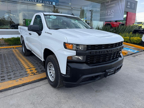 Chevrolet Silverado 4.3 V6 1500 WT Cabina Regular 4x2 At