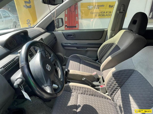 Nissan X-trail Mt 2500 4x4