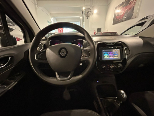 Imagen 9 de 25 de Renault Captur Zen 2.0 Mt 2018