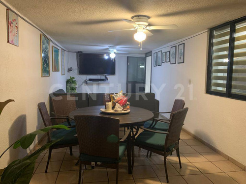 Casa En Venta En Bulevares De San Cristóbal, Ecatepec