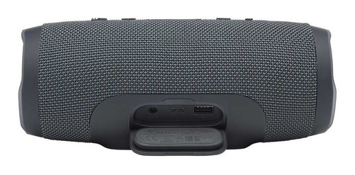 Imagen 3 de 3 de Bocina JBL Charge Essential portátil con bluetooth negra