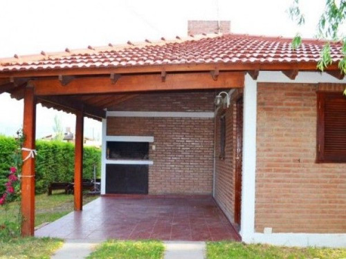 Complejo En Venta Ubicado En Mina Clavero-n021mc