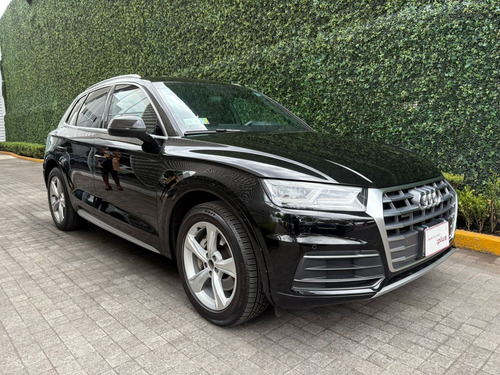Audi Q5 2.0 L Security